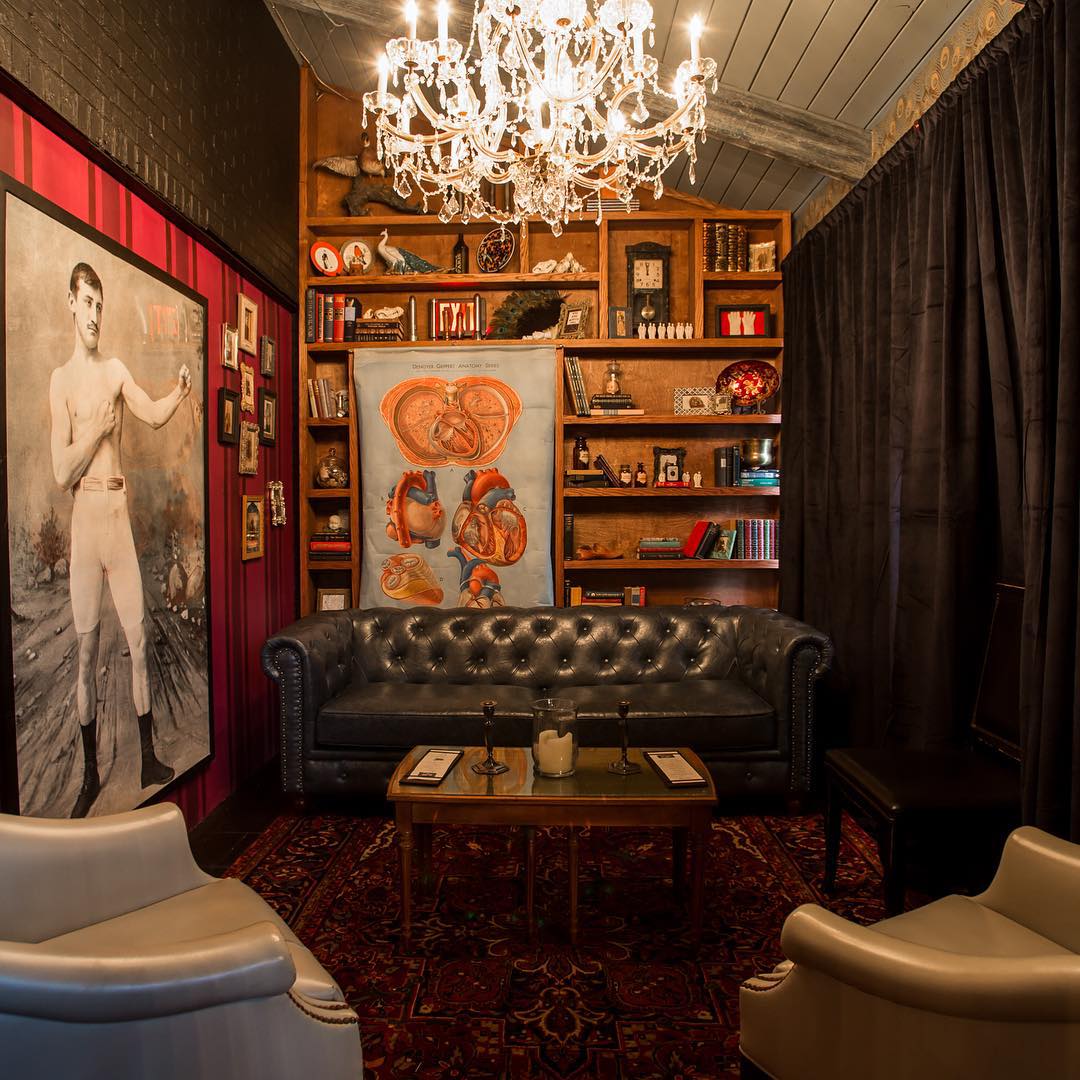 Travel Back In Time At This 1920's Inspired Speakeasy In