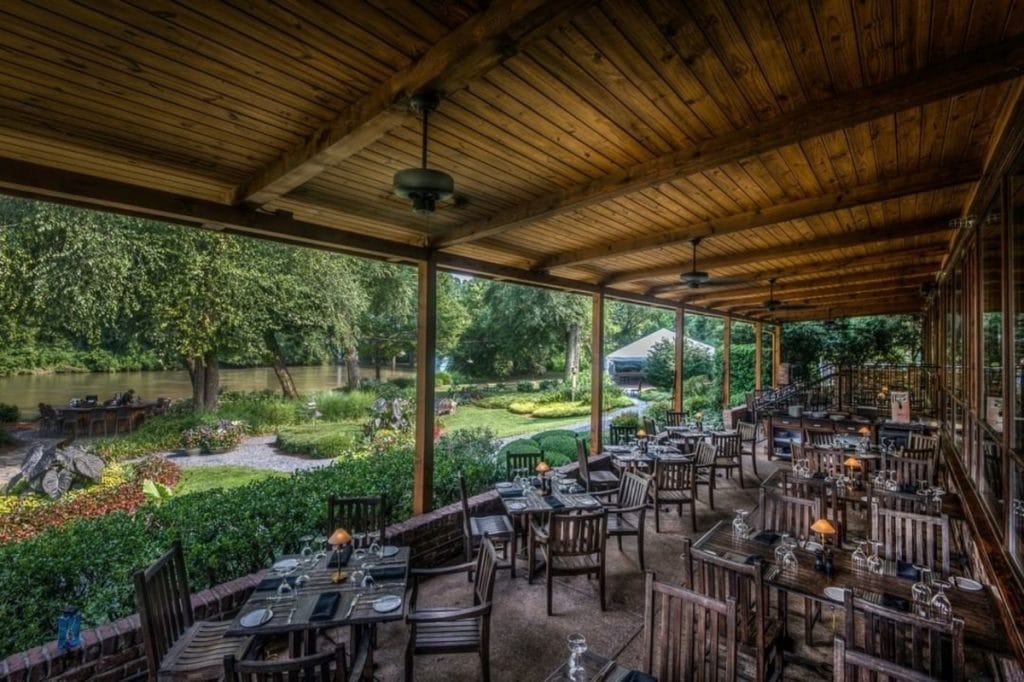 10 Incredible Brunch Spots In Atlanta With The Best Outdoor Dining Options