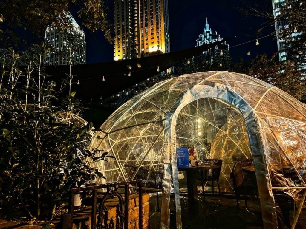 Igloos And Cocktails Await At This Over-The-Top Holiday Pop-Up Bar In Midtown