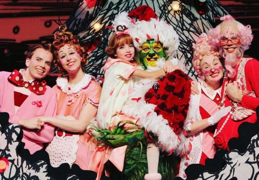 6 Show-Stopping Holiday Theatre Productions And Plays In Atlanta