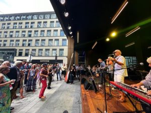 Free concerts on Colony Square in Midtown Atlanta