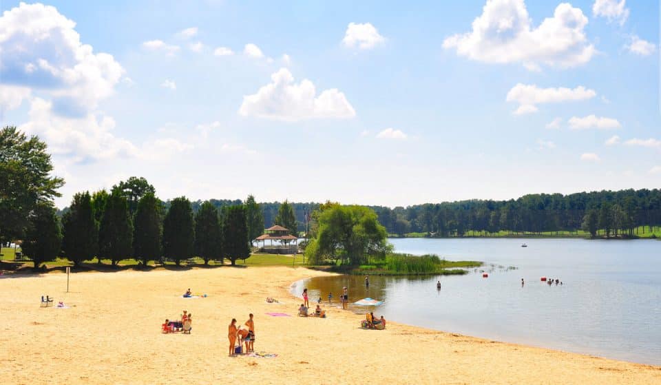 This Gorgeous Public Beach Is Only An Hour’s Drive Away From Atlanta