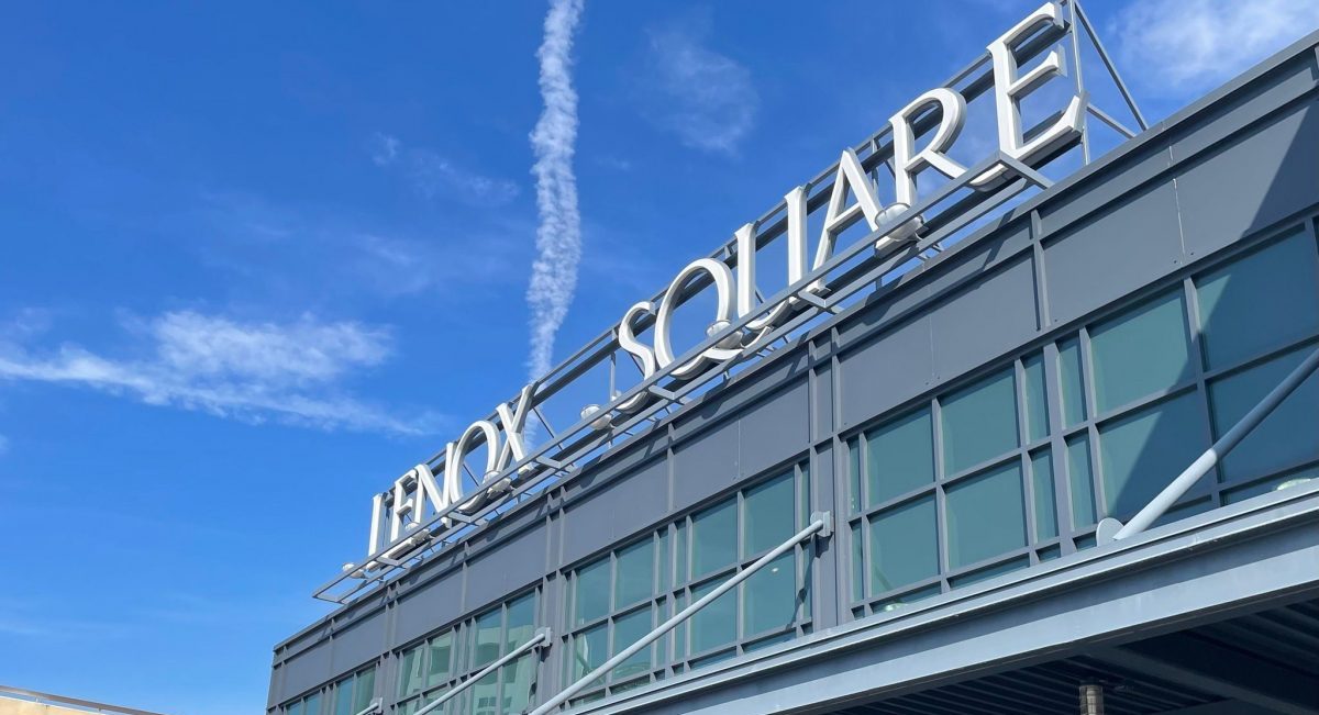 Lenox Square Mall on Instagram: Want to shop our #LaborDay sales? Lenox  Square is open today from 10 a.m. to 7 p.m. #lenoxsquare #lenoxmall  #endofsummer #fashion #sale