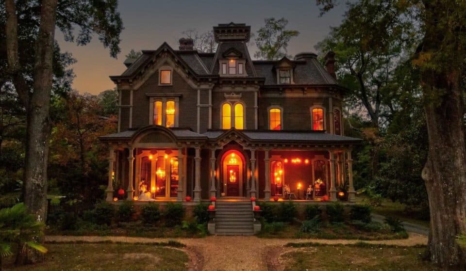 This Gorgeous Georgia Mansion Featured On ‘Stranger Things’ Is For Sale